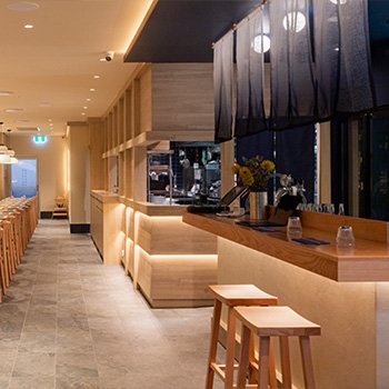 MENYA MONAKA MONA VALE