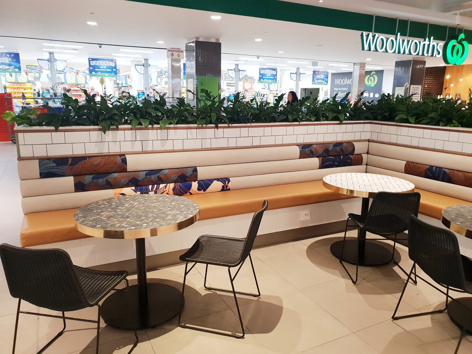 Fabric Food Court Table Top Fronds AMP